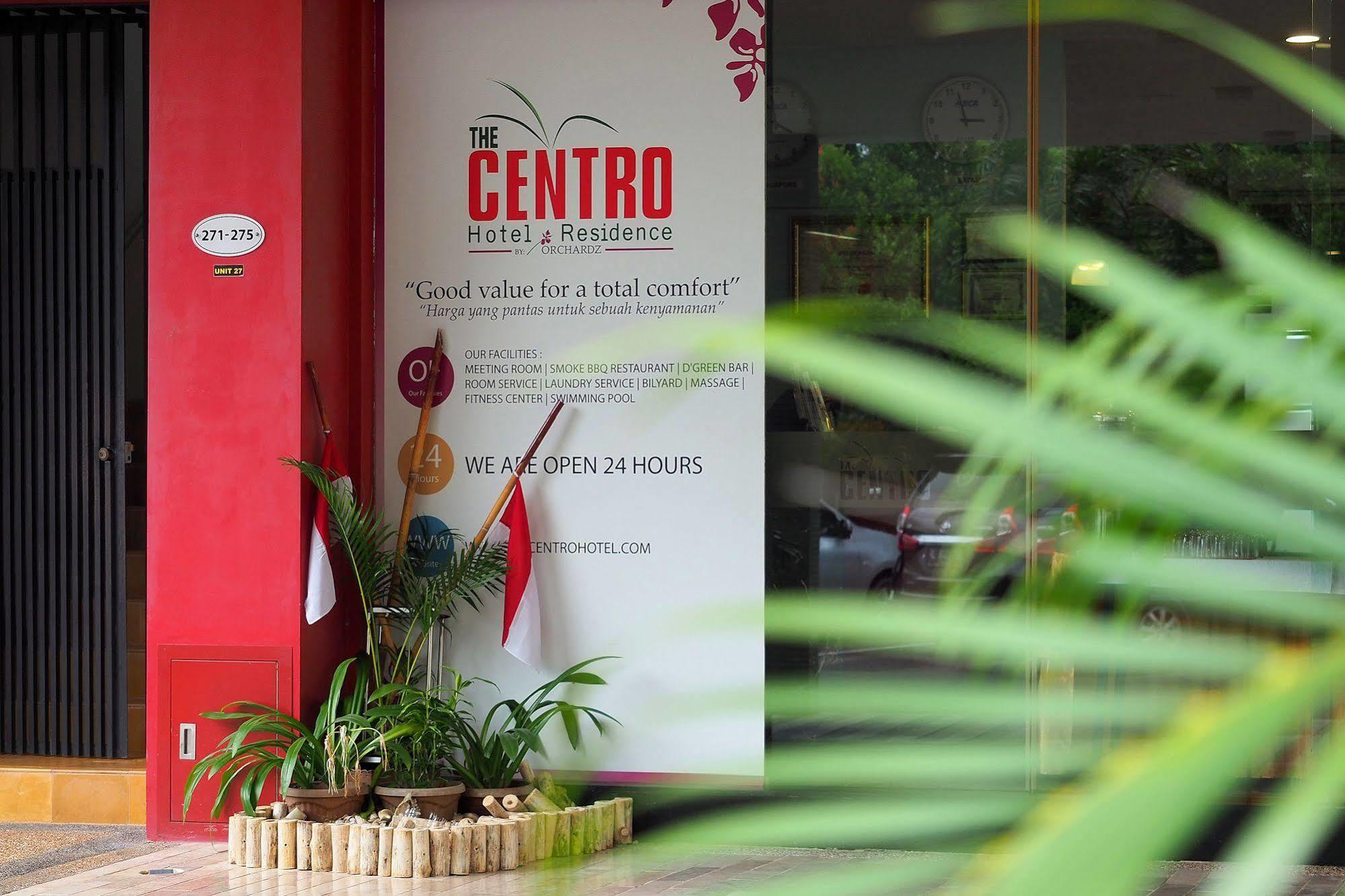 The Centro Hotel & Residence By Orchardz Batam Extérieur photo